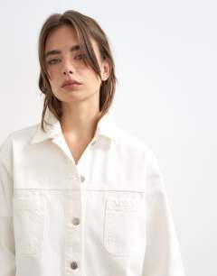 Model wearing Denim worker jacket in bone