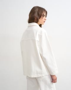 Model wearing Denim worker jacket in bone