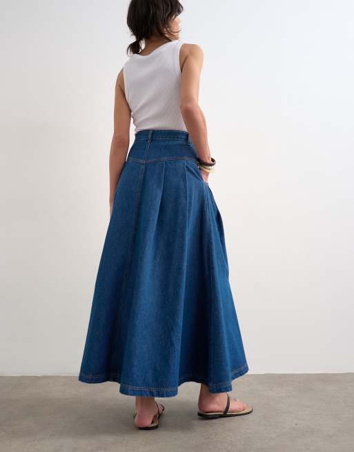 Topshop denim yoke pleated maxi skirt in rich blue, 4 of 5