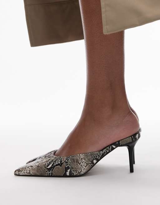 Topshop – Dill – Marszczone wsuwane buty na średnim obcasie w wężowy wzór