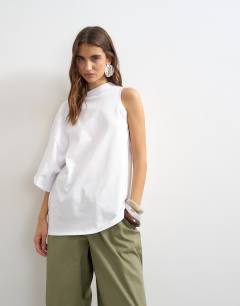 Distorted cape top in ecru