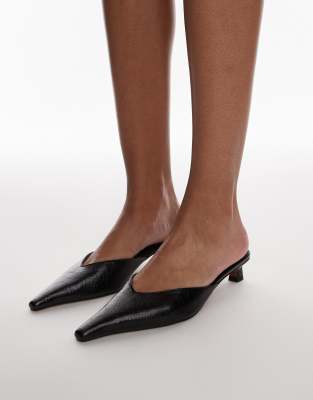 TOPSHOP DOLLY CLOSED TOE HEELS IN BLACK