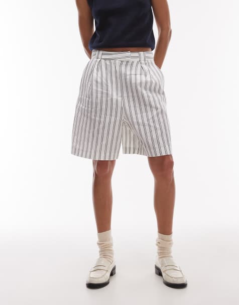 Topshop – Dopasowane szorty w czarno-białe paski - view 1