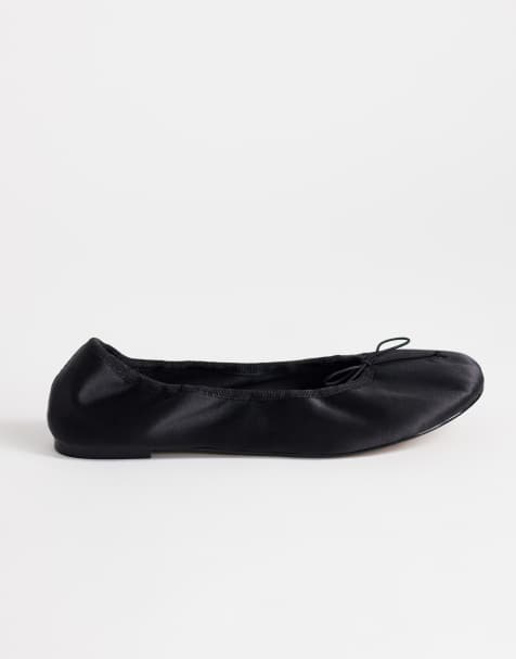 Topshop Dorothy Ballerina mit runder Zehenpartie in schwarzem Satin - view 1