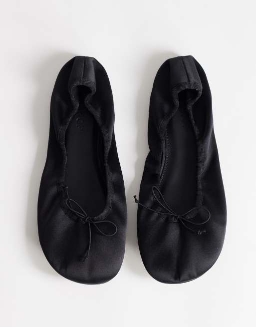 Topshop Dorothy round toe ballet flat in black satin, 2 of 4