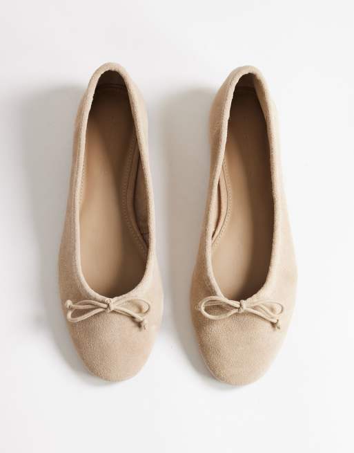 Topshop Dottie real suede block heel ballet shoe in taupe, 3 of 4