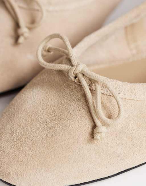 Topshop Dottie real suede block heel ballet shoe in taupe, 4 of 4