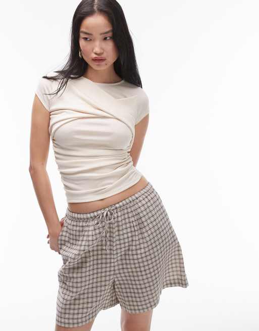 Topshop – Drapiertes T-Shirt in Wollweiß