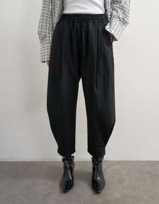 Topshop Drawcord Techy Balloon Pants In Brown