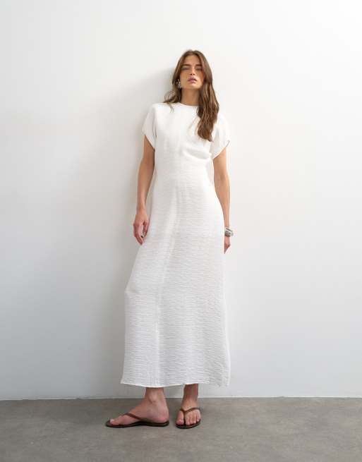 Topshop drop shoulder blouson waist crinkle maxi dress in white, 4 of 4