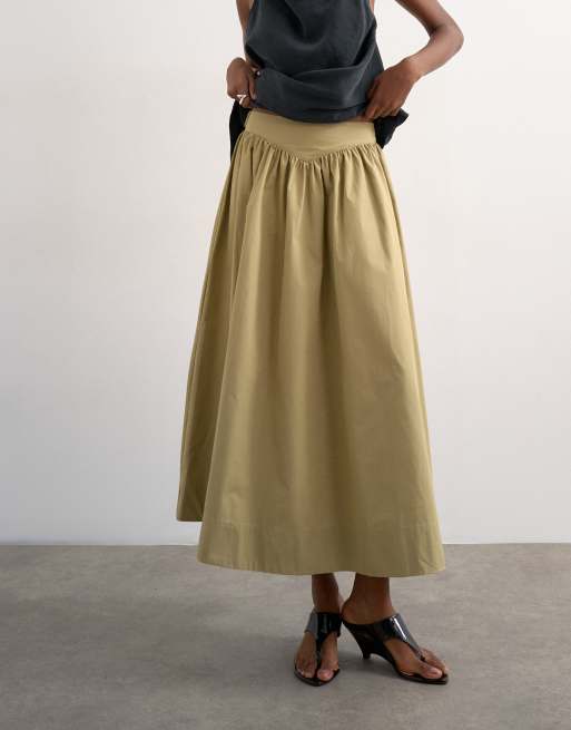 Topshop drop waist saloon maxi skirt in green, 2 of 5