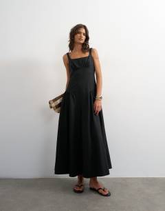 Dropped waist maxi dress in black