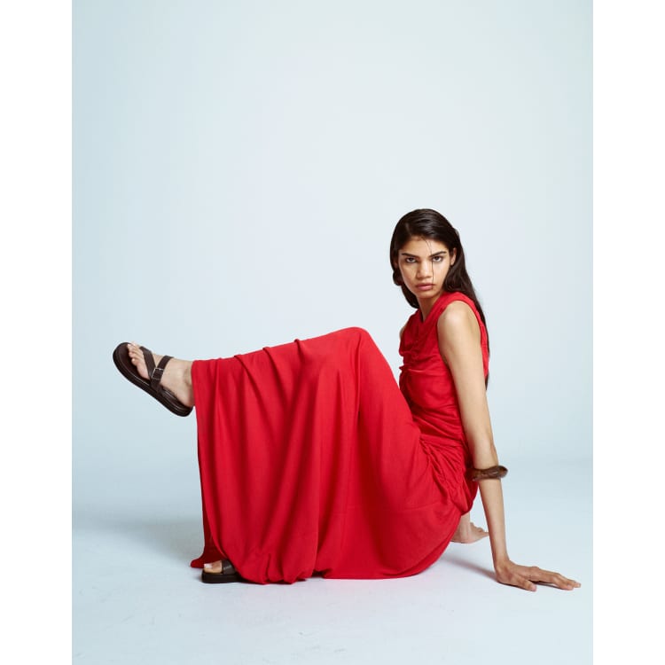 Topshop dropped waist ruched maxi dress in red | ASOS