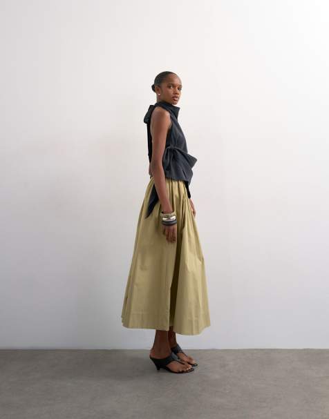 Topshop dropped waist saloon maxi skirt in green - view 1