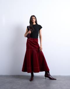 Dropwaist contrast stitched PU maxi skirt in red