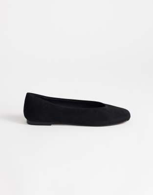 Topshop Duke Faux Suede Chiselled Ballet Flat In Black