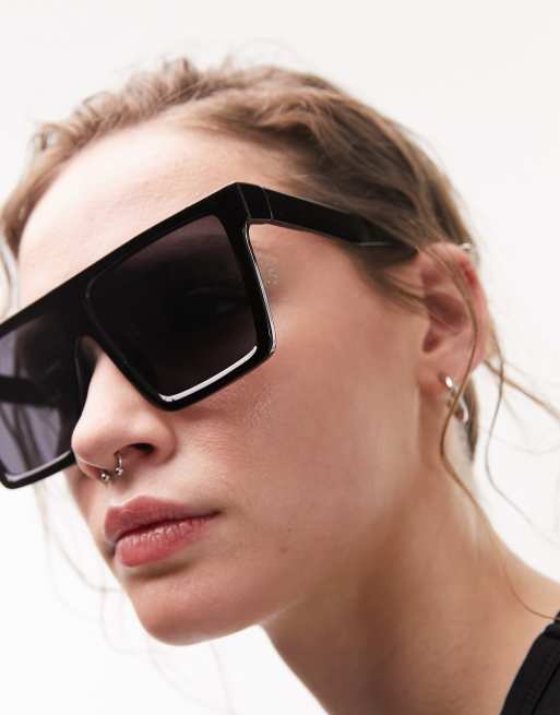 Topshop – Eckige Sonnenbrille mit gerader Rahmenoberseite in Schwarz