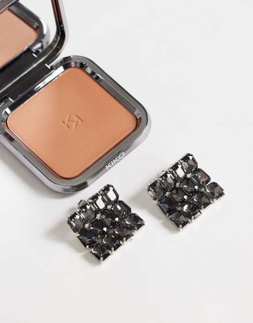 Topshop Eddie square statement earrings in black, 3 of 4