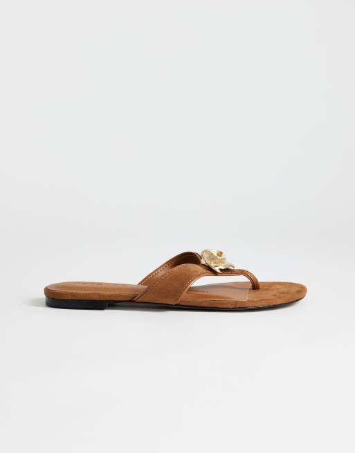 Topshop Eden toe thong sandal with hardware in tan faux suede, 2 of 4