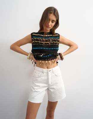 Topshop Editor Denim Shorts With Raw Hem In White