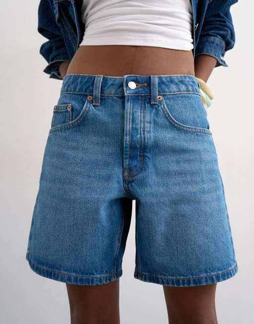 Topshop – Editor – Jeans-Shorts in Mittelblau, 4 von 5