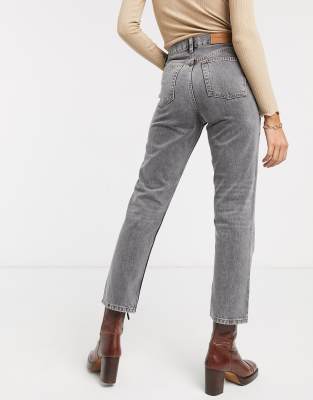 straight jeans grey