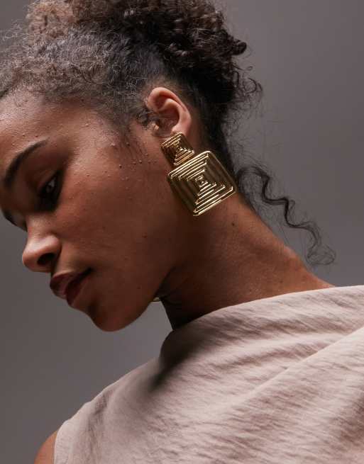 Topshop Eleanor Goldfarbene Statement Ohrstecker mit eckigem Design