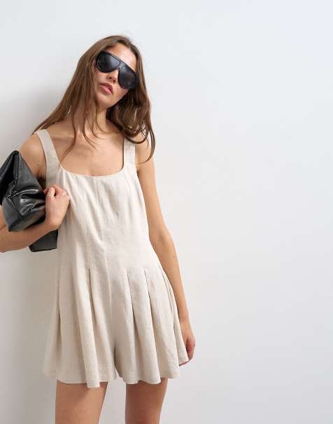 Topshop – Elegancki lniany krótki kombinezon w neutralnym kolorze - view 1