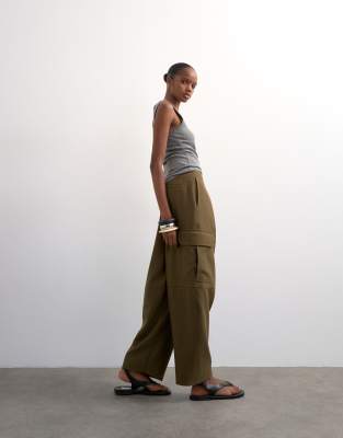 Topshop - Elegante Cargohose in Khaki-Brown