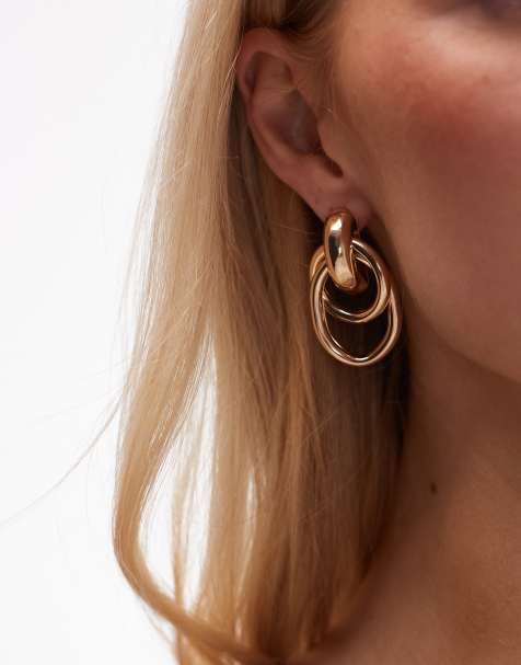 Topshop – Eloise – Zweiteilige Ohrringe im Türklopfer-Design in Goldoptik - view 1