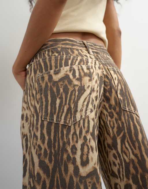 Topshop Ember lavtaljede afslappede jeans med lige ben i leopardprint, 5 af 5