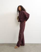 Topshop Ember low rise relaxed straight jean in aubergine