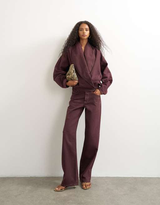 Topshop Ember low rise relaxed straight jean in aubergine, 2 of 5