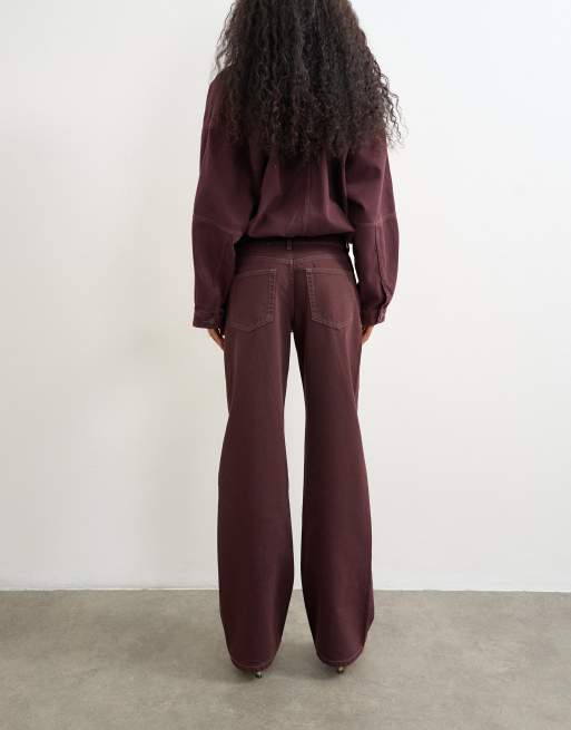 Topshop Ember low rise relaxed straight jeans in aubergine, 3 of 5