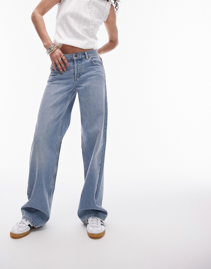 Topshop Ember low rise wide leg jeans in bleach-Blue