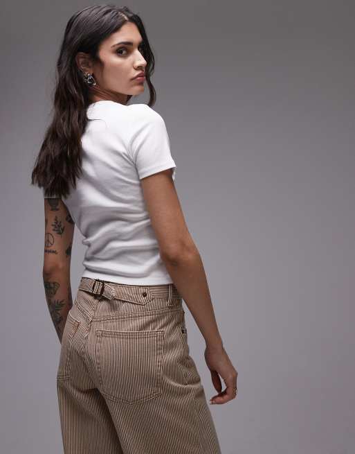 Topshop - T-shirt effet rétréci avec inscription « Los Feliz » brodée - Blanc
