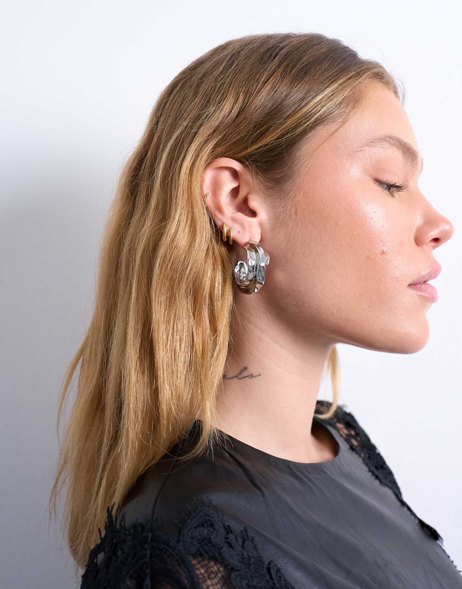 Массивные серьги-кольца Topshop Emily серебристого цвета