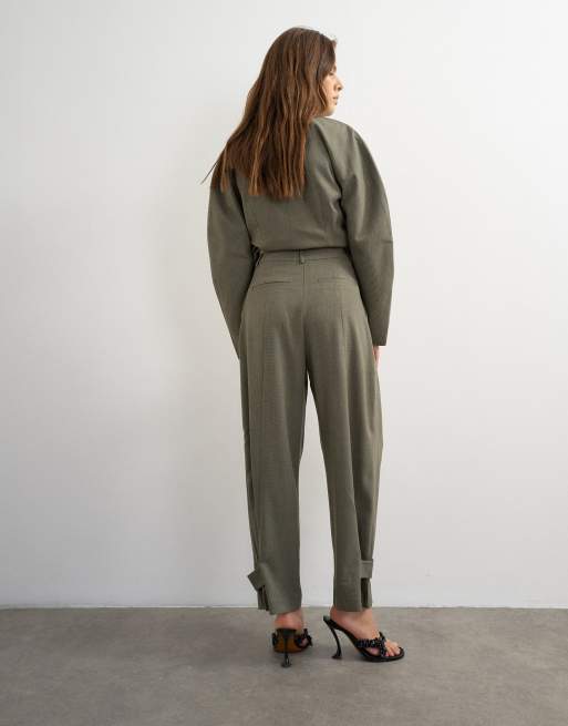 Topshop ensemble 2 pièces pantalon ajusté à ourlet arrondi avec patte en pierre, 5 de 5