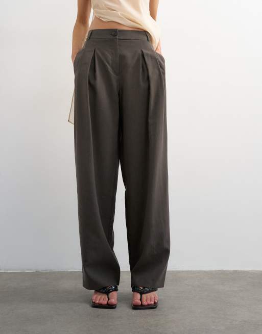 Topshop ensemble pantalon plissé taille mi-haute en charbon, 3 de 5