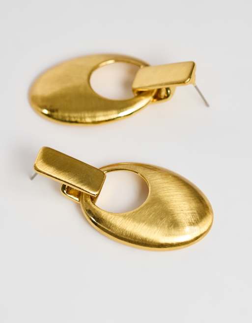 Topshop Esme door-knocker earrings in gold brushed, 3 of 4