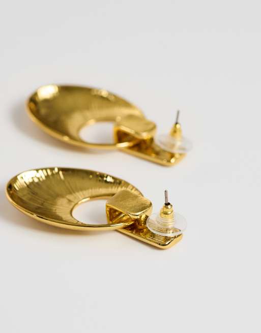 Topshop Esme door-knocker earrings in gold brushed, 4 of 4