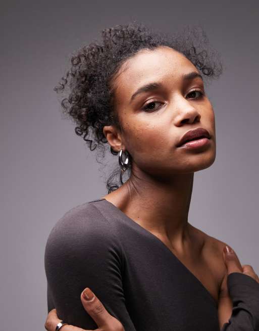 Topshop - Estelle - Oorringen met V-vorm in zilverkleur