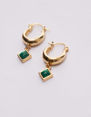 Topshop - Evelyn - Creolen in Gold mit 24-Karat-Vergoldung und grünem Anhänger-Goldfarben