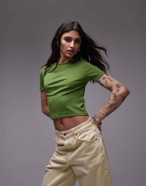 Topshop – Everyday – Oliwkowozielony T-shirt o krótkim fasonie w oliwkowozielonym kolorze 