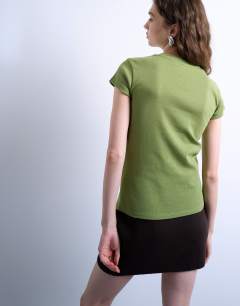 Model wearing Everyday tee in green