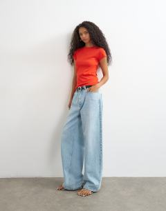 Model wearing Everyday tee in red