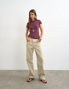 Model wearing Everyday tee in washed plum