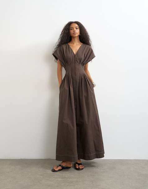 Topshop exaggerated shoulder with cinched pintuck waist in chocolate - view 1
