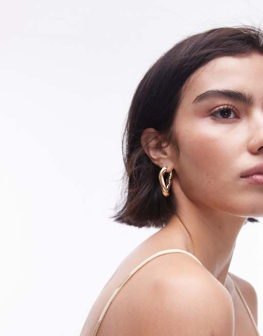 Topshop Eyal chain link hoop earrings in matte gold tone, 3 of 4