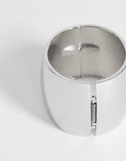 Topshop – Farah – Silverfärgat armband i oversize, 3 av 3